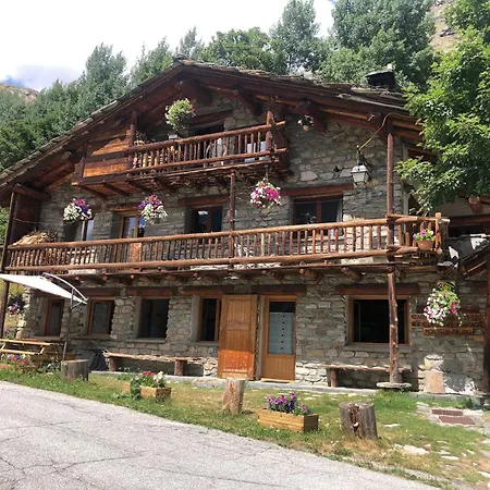 Les Pervenches Chalet